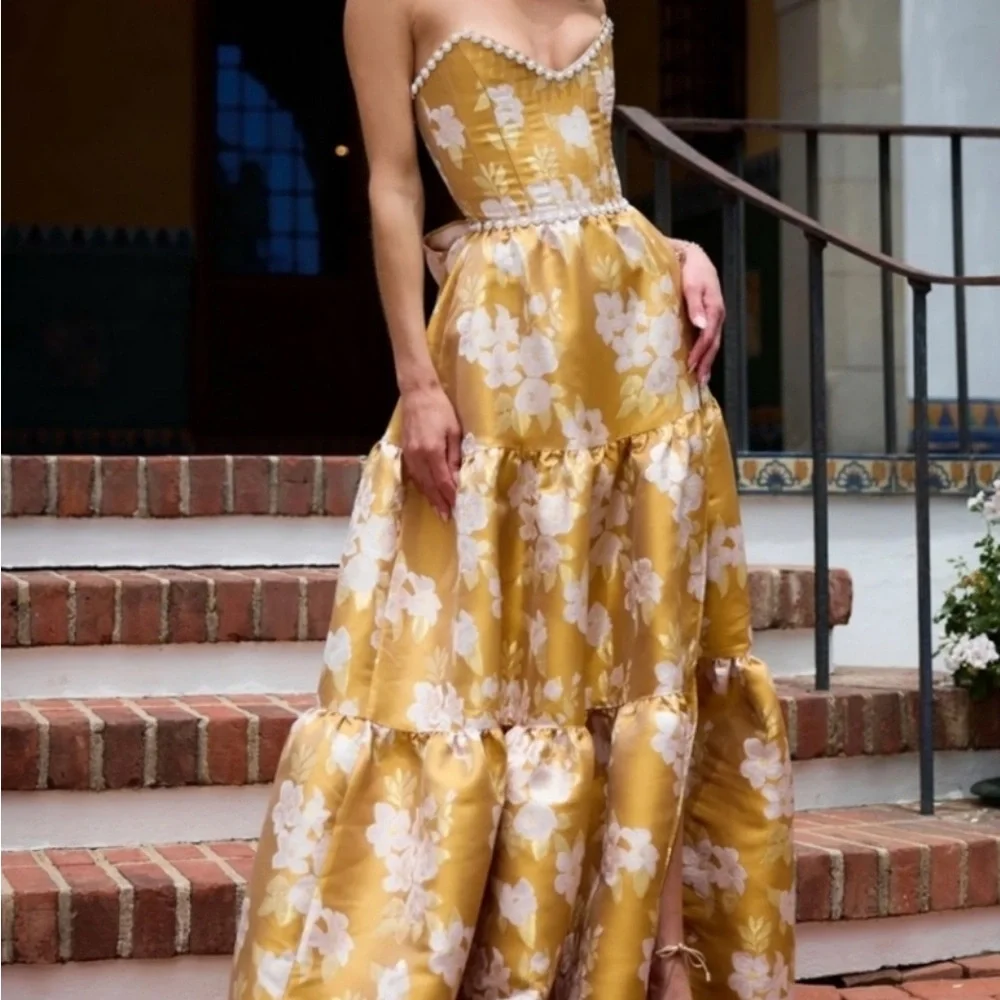 V. Chapman Dress Vivian Yellow Gold Floral Formal Gown - Picture 1 of 8
